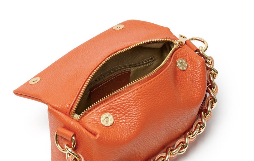 Orange Boxy Bag With Chain Handle - Erin
