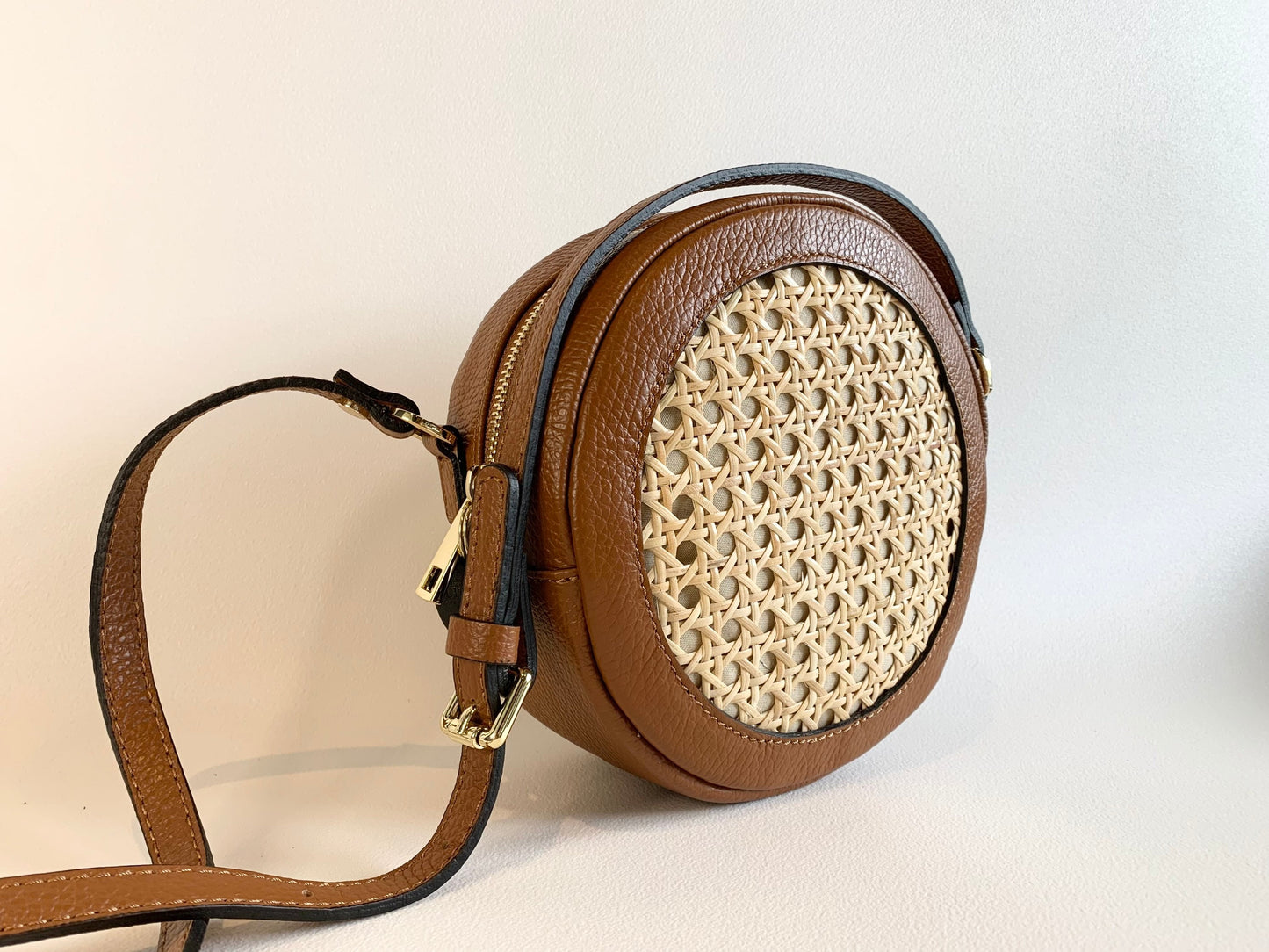 Round Wicker & Tan Leather Bag