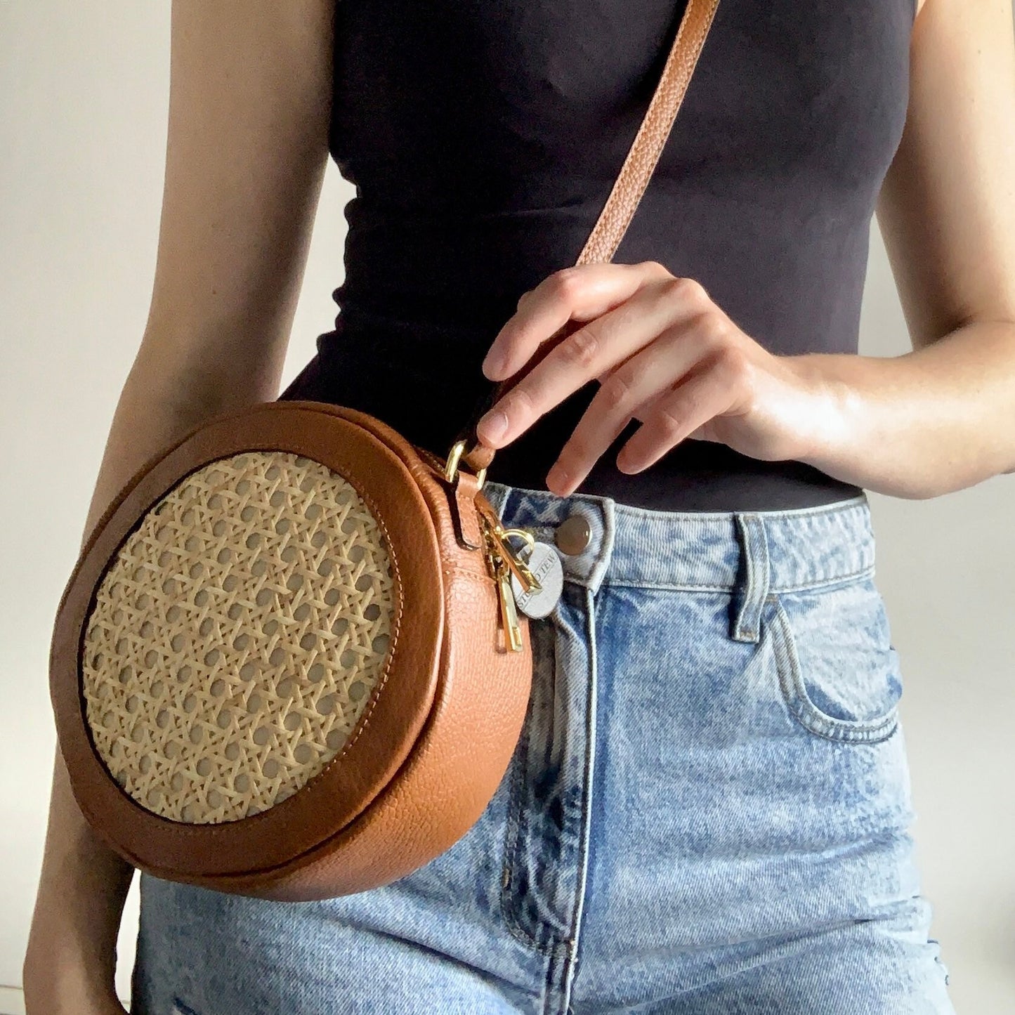 Round Wicker & Tan Leather Bag