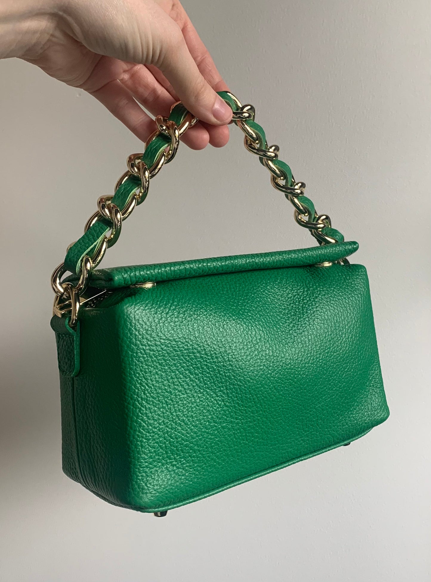 Green Boxy Bag With Chain Handle