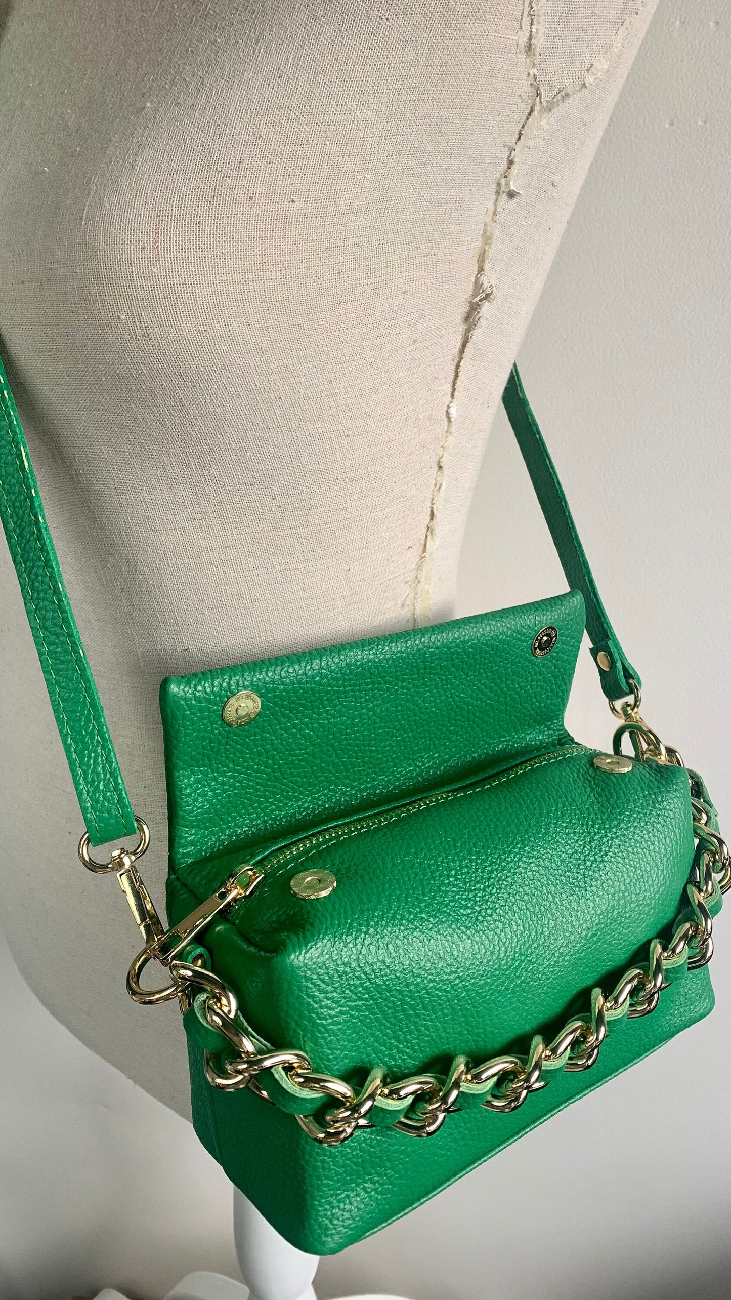 Green Boxy Bag With Chain Handle